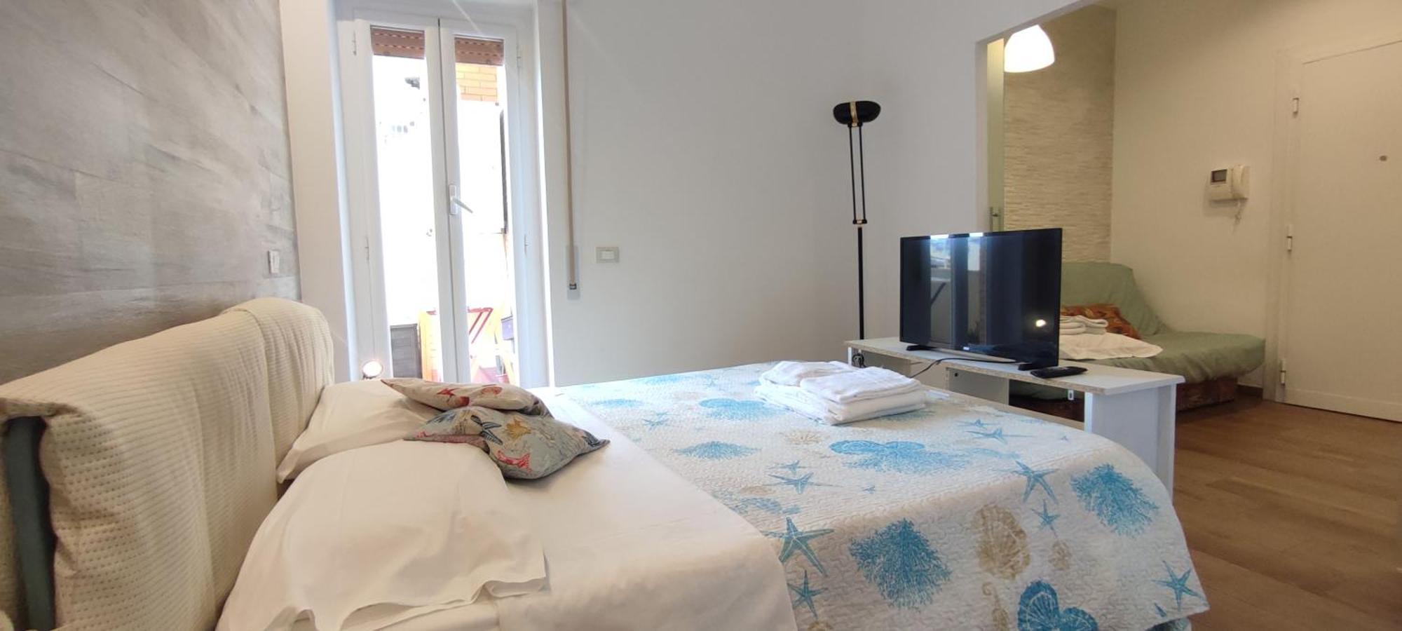 Ferienwohnung A Few Steps From The Sea Fiumicino Exterior foto